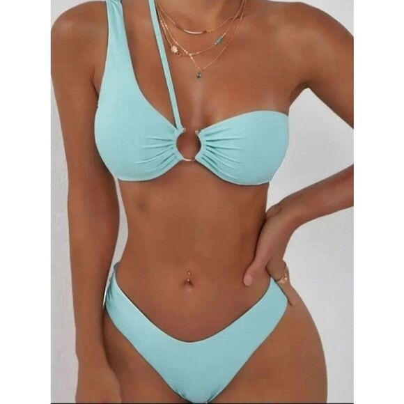 Celeb style Asymmetrical Shoulder Straps Bikini Set sz Medium - Picture 2 of 4